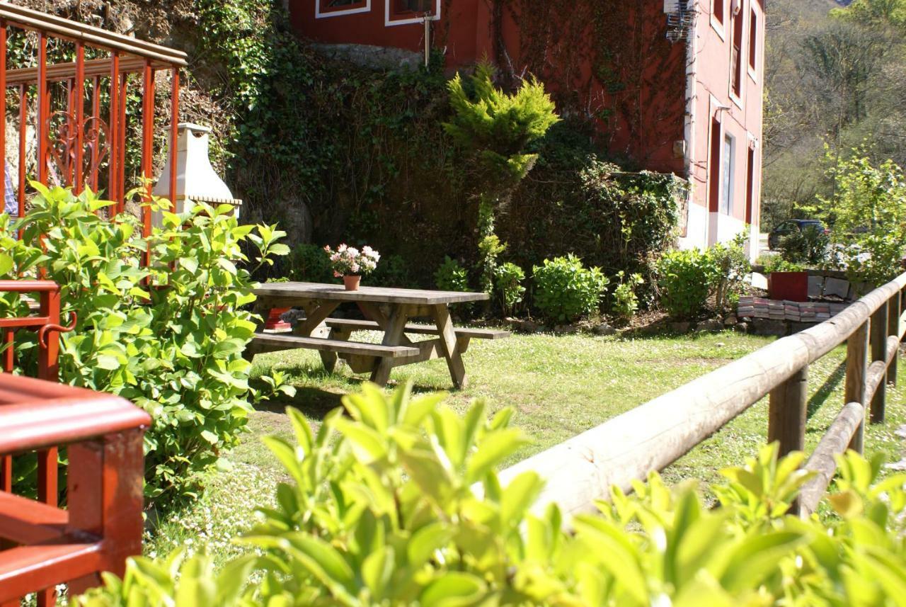 Casa Rural Priena Covadonga Exterior photo